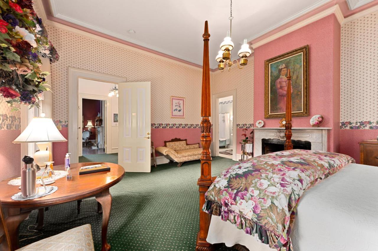 The Gables Wine Country Inn 圣罗莎 外观 照片
