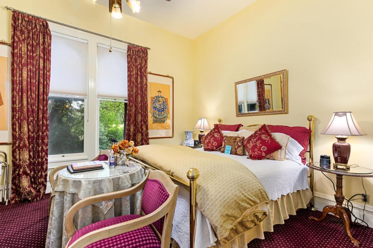 The Gables Wine Country Inn 圣罗莎 外观 照片