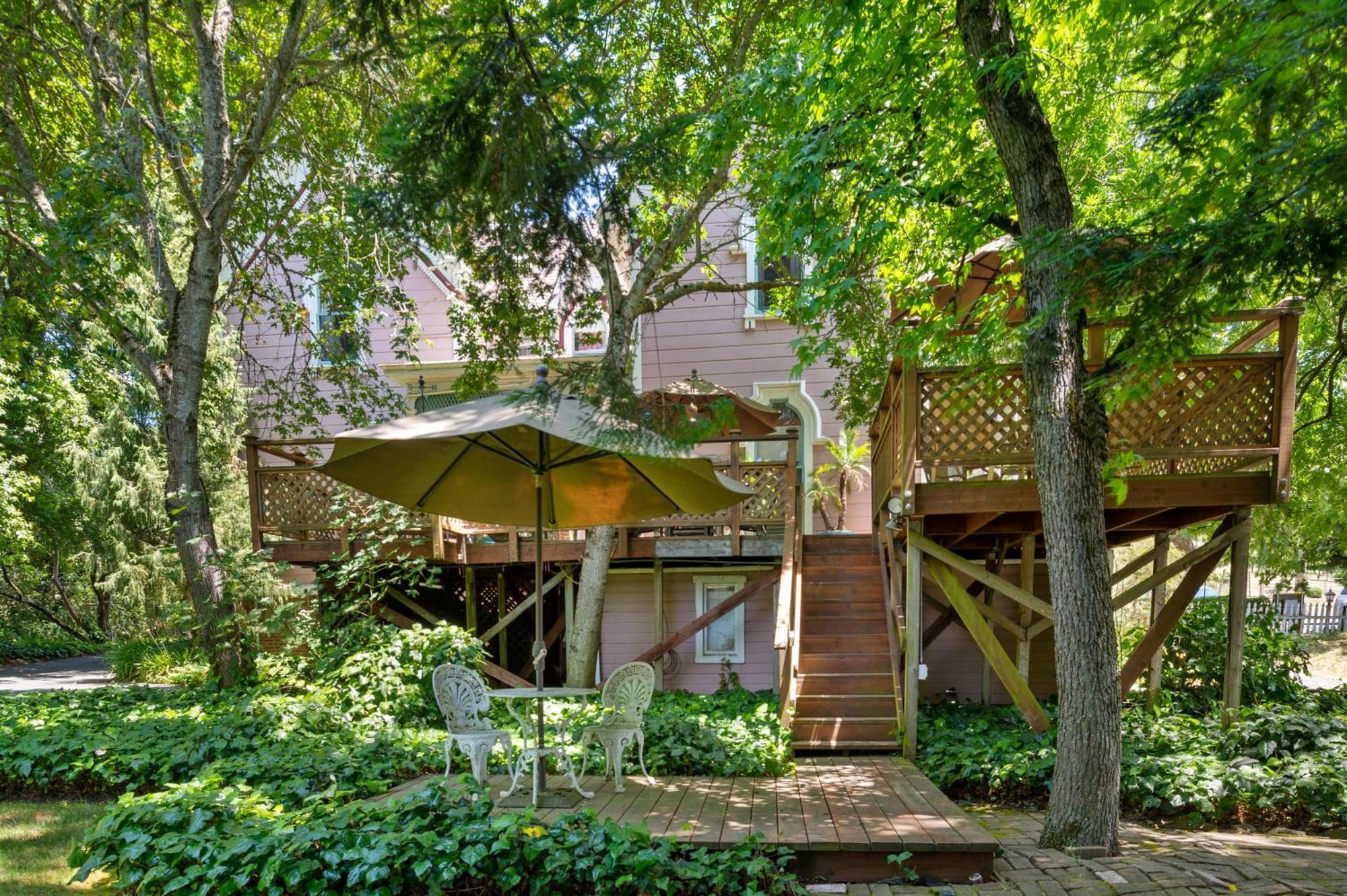 The Gables Wine Country Inn 圣罗莎 外观 照片